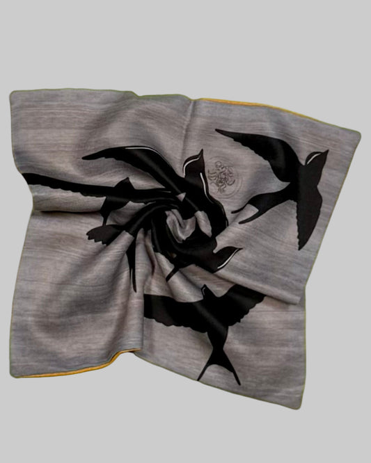 Sabûr (Patient) Reversible Pocket Square