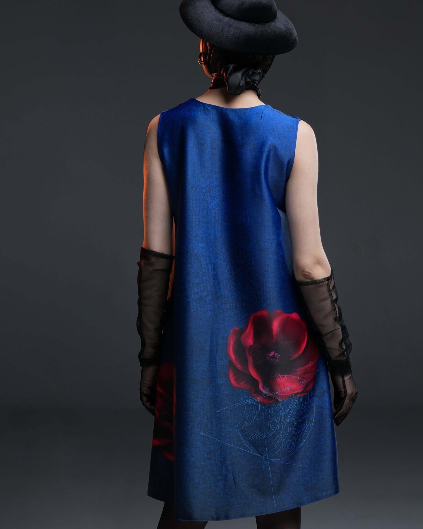 Khâmoush (Silent) Dress