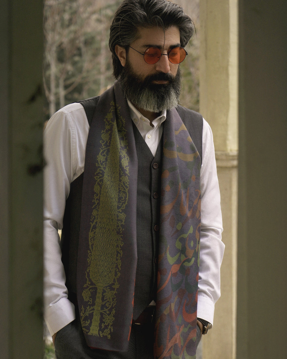 Sarv-e Kharamân (Swaying Cypress) Reversible Shawl – Men