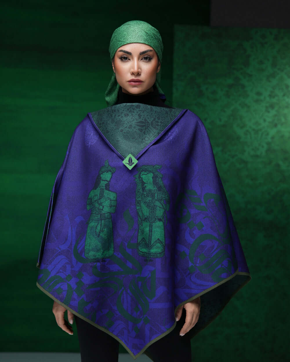 Shakiba (Patience) Reversible Poncho