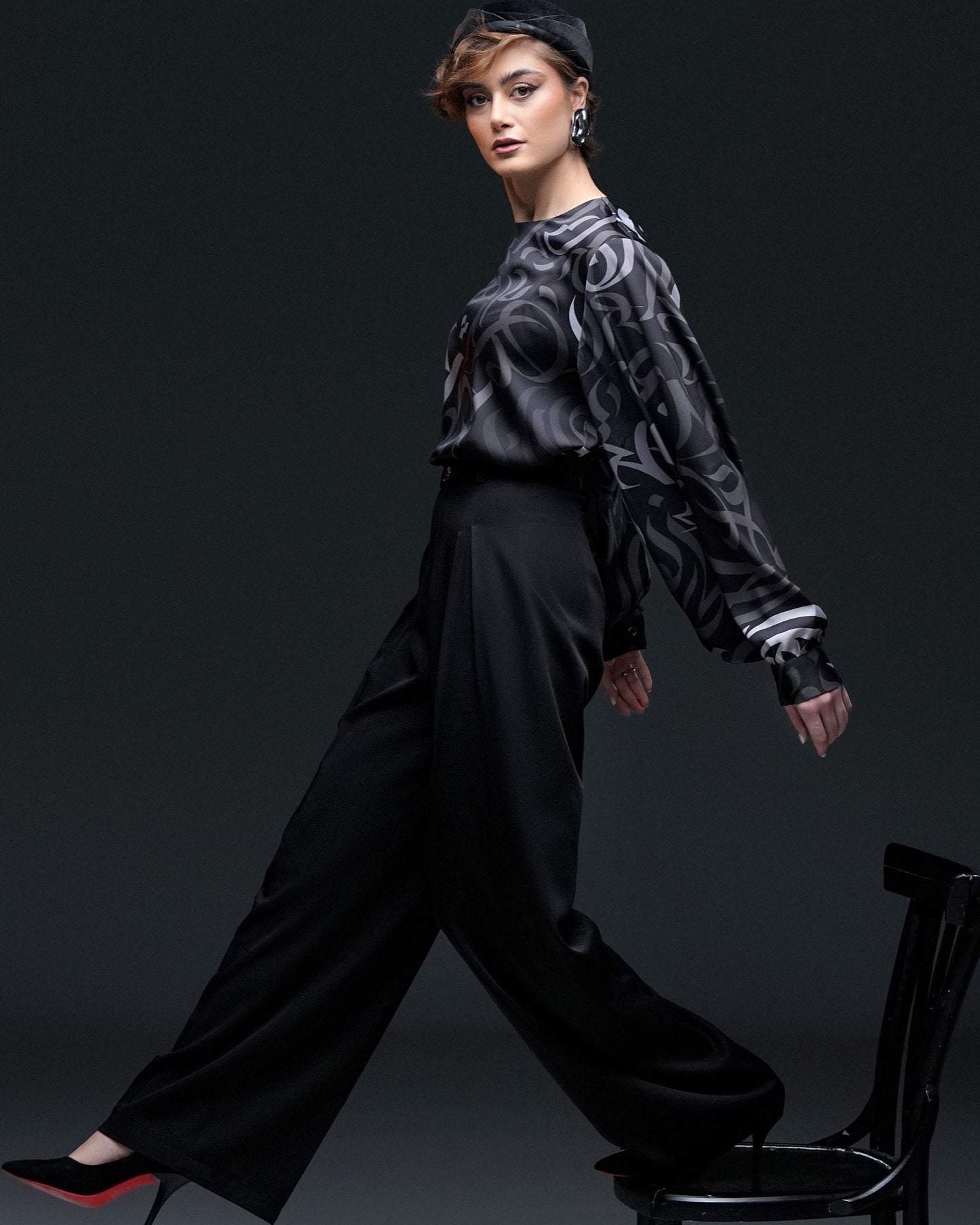 Bî-hamegân (Without Others) Blouse - Long Sleeve