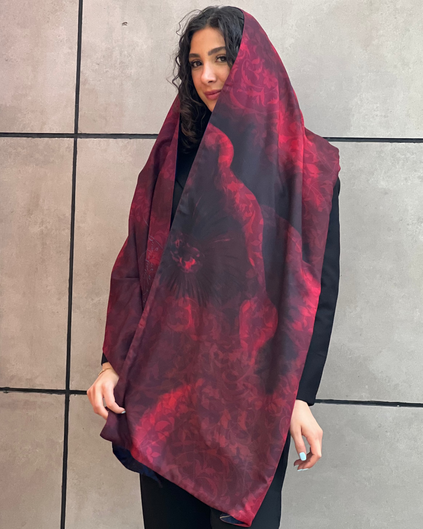 Khâmoush (Silent) Reversible Shawl